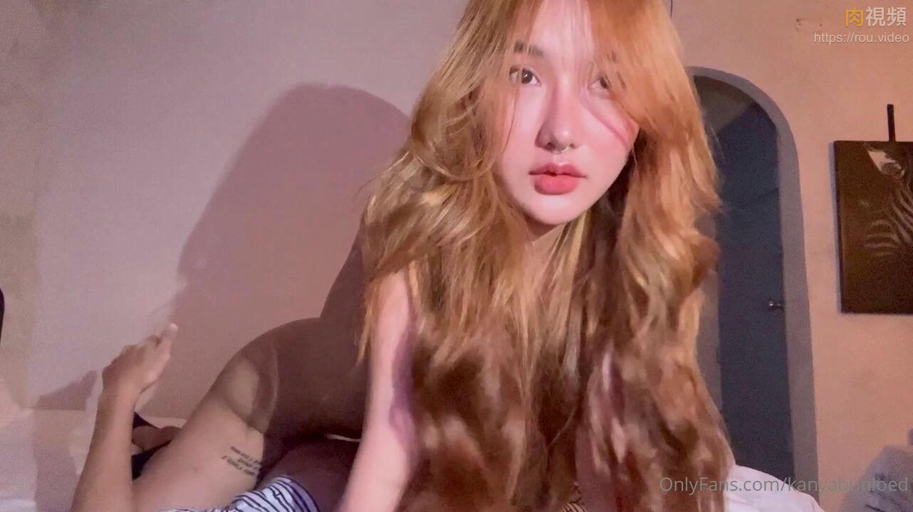 泰國巨乳美女騎上男友雞巴上瘋狂搖 Barbie kanya – 肉視頻,您的私人AV影院