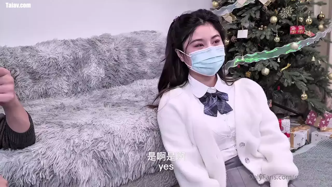 Onlyfans 街头搭讪的女孩 NANA