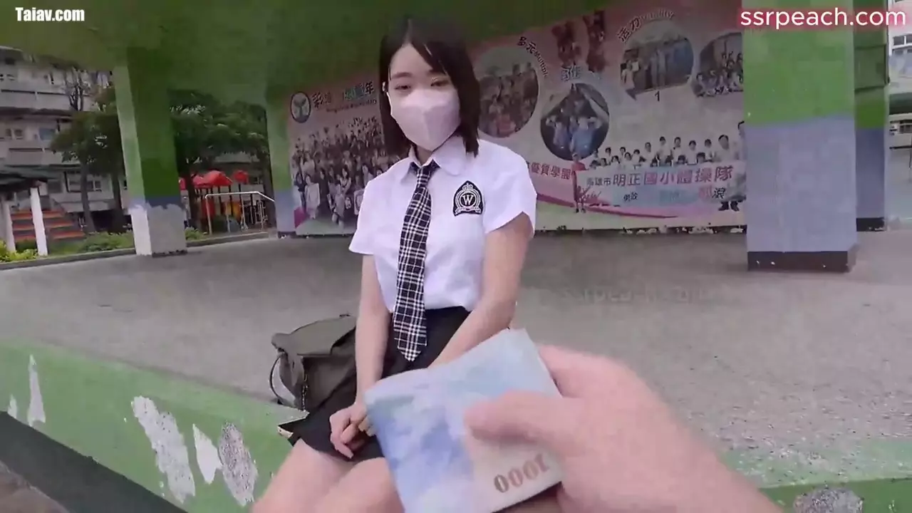 放学接客的事情 始终还是隐瞒不了，被老师发现了 – Ellie